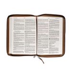 NLT Filament Thinline Reference Bible, Large Print, Stone & Camel With Zip (Imitation Leather) - Image 5