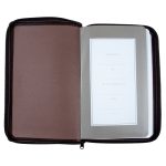 NLT Filament Thinline Reference Bible, Rustic Brown With Zip (Imitation Leather) - Image 11