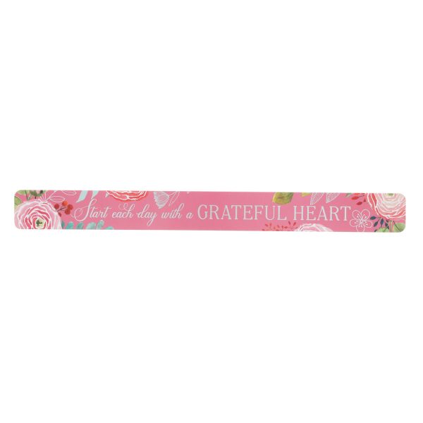 Start Each Day with a Grateful Heart Large Magnetic Strip - Image 1