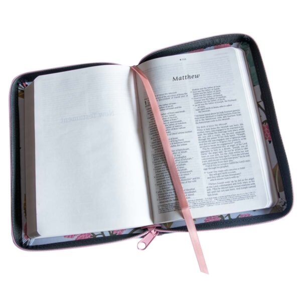 NLT Filament Compact Zipper Bible, Red Letter, Cloth, With Zipper, Floral Garden (Paperback) - Image 24